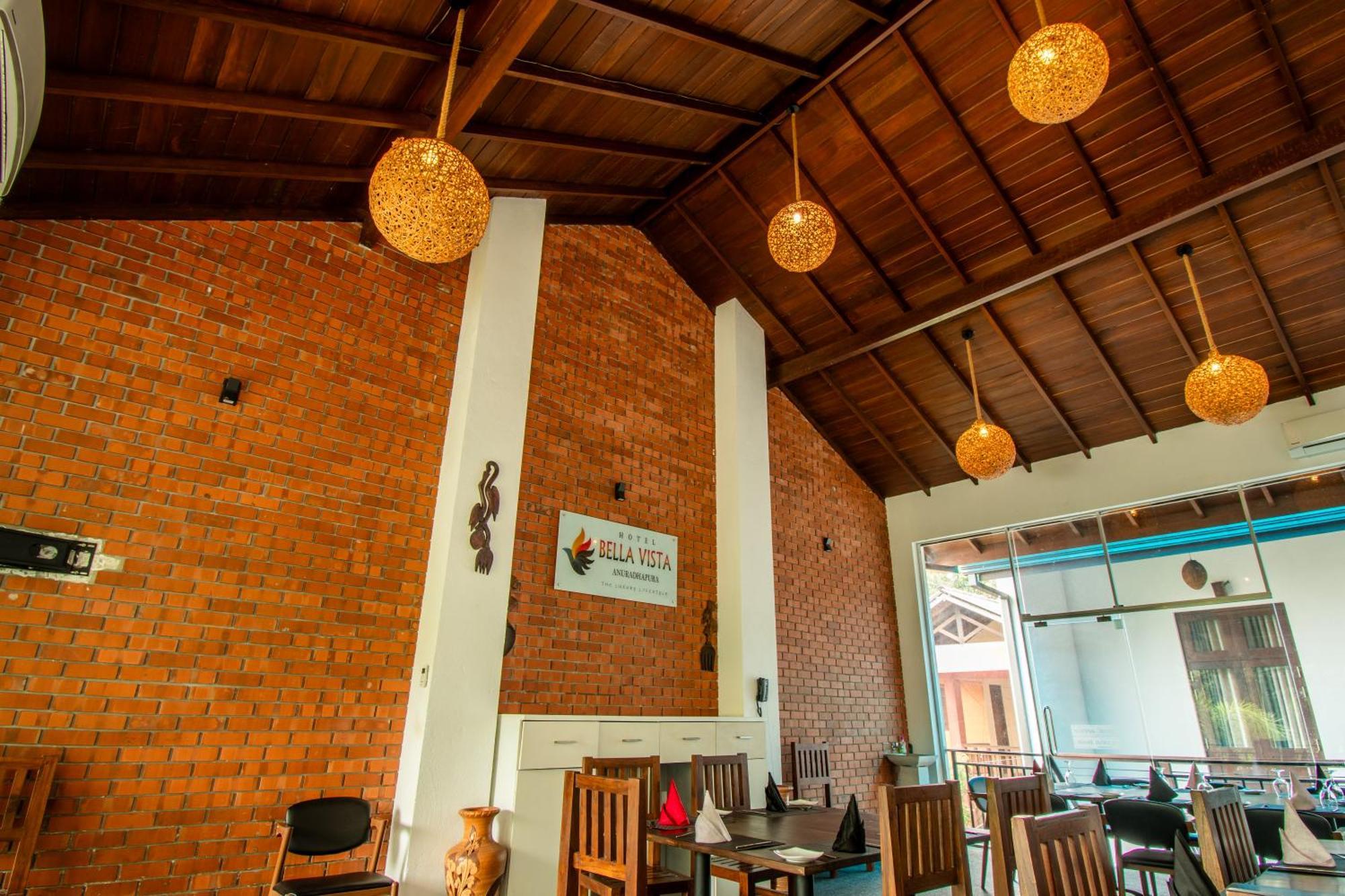 Hotel Bella Vista Anuradhapura Exterior foto